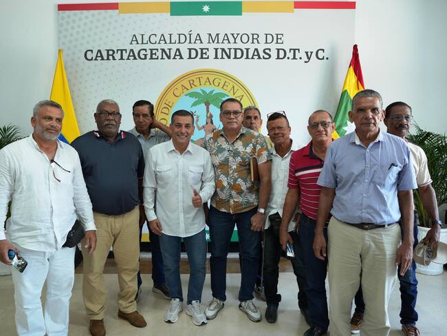 Alcalde Dumek Turbay y ex trabajadores de las Empresas Públicas fundan histórica mesa de diálogo