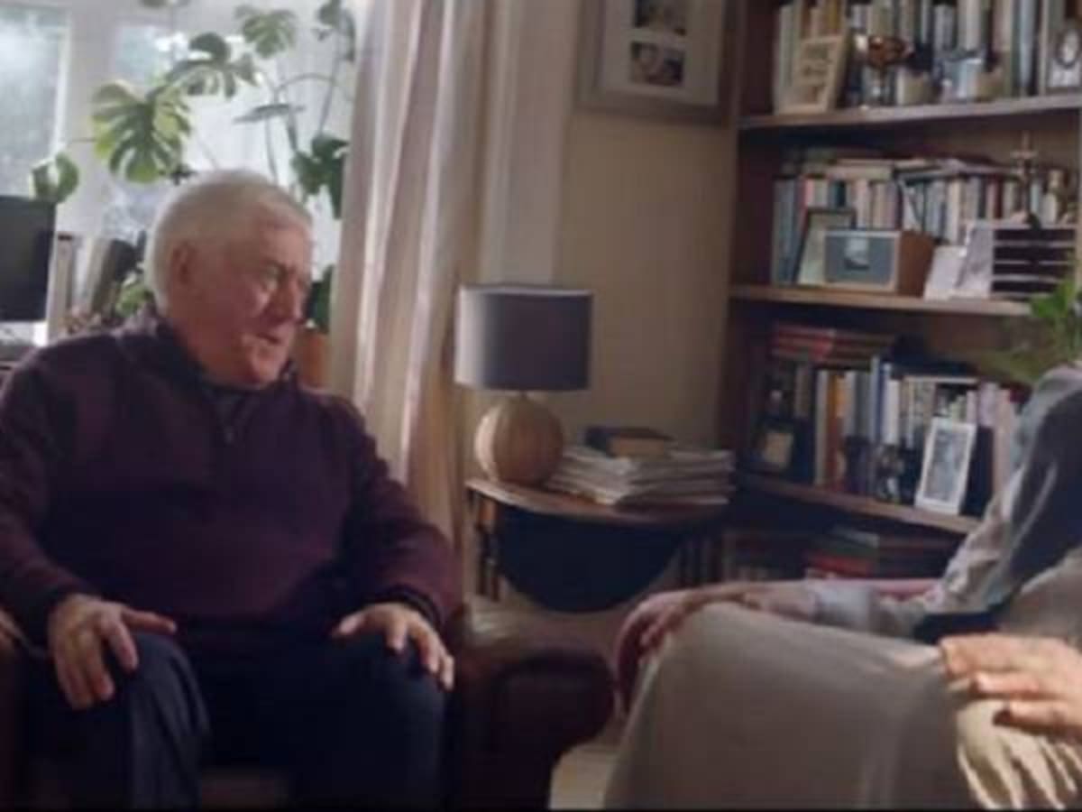 Amazon conmueve con comercial de amistad entre cristianos y musulmanes