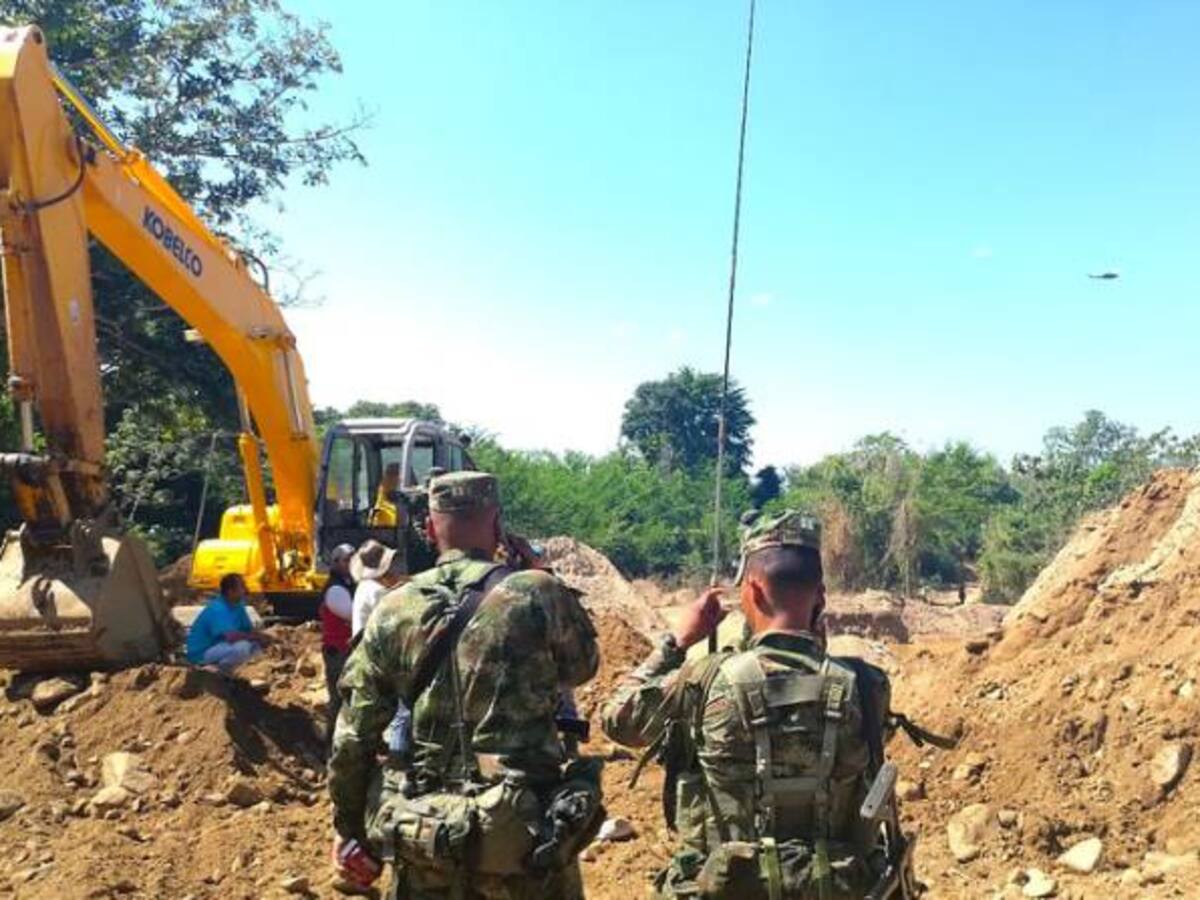 Golpe a la minería ilegal: capturan 35 personas por ese delito en Boyacá