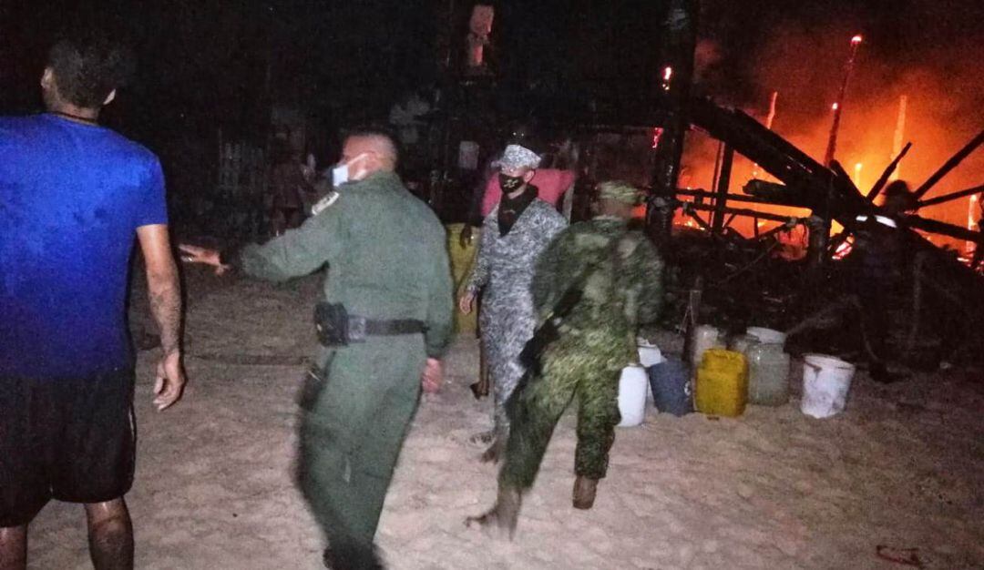 La Procuraduría había advertido de la ocupación ilegal donde se han presentado incendios de hostales construidos con vegetación de la zona