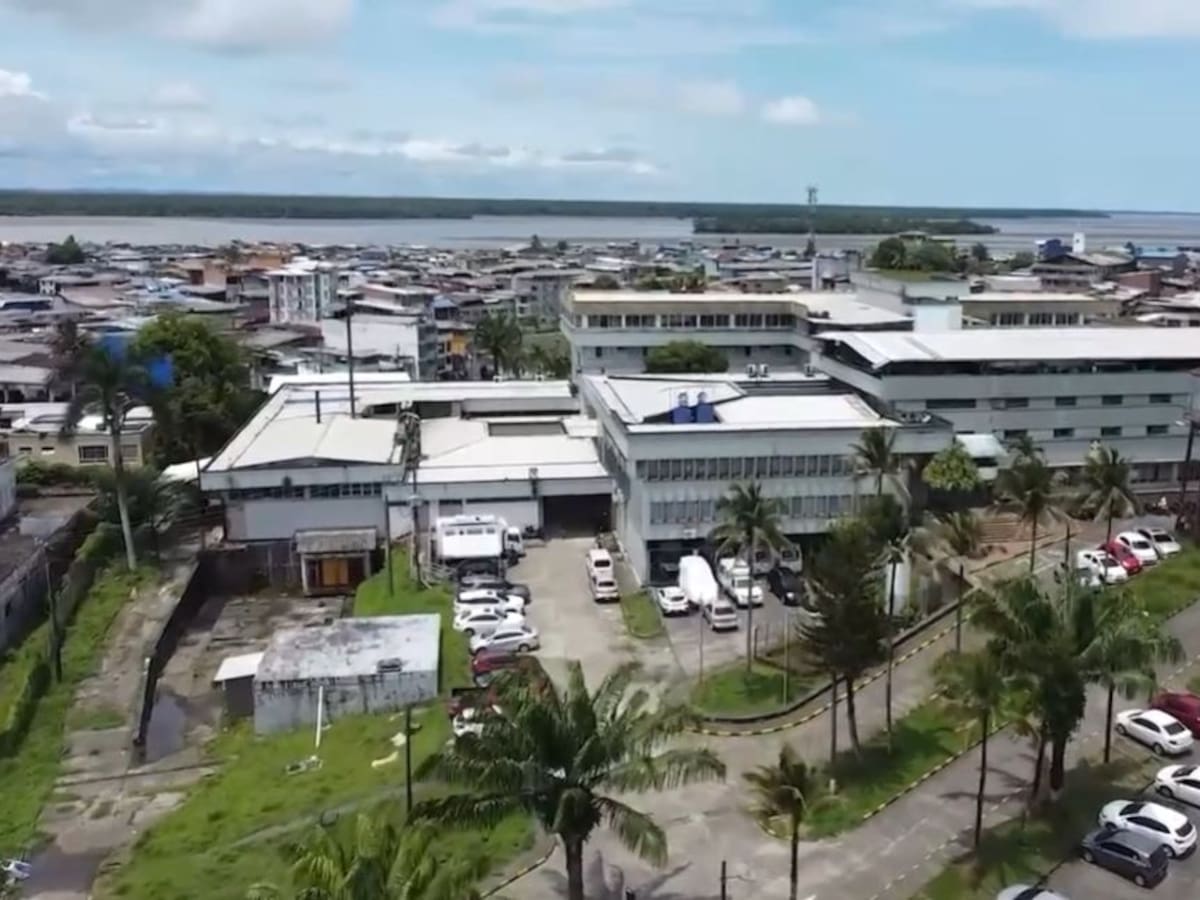 Trabajadores del Hospital de Buenaventura siguen a la espera de salarios; solo les pagaron un mes