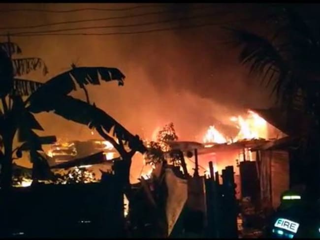 Voraz incendio dejó más de 50 damnificados en Jamundí, Valle