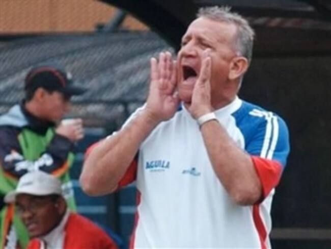 Once Caldas recibe a Patriotas, que estrena técnico