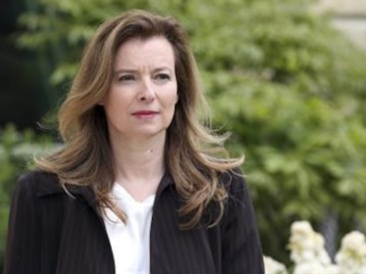 Gobierno francés eliminó archivos de Trierweiler de su página web