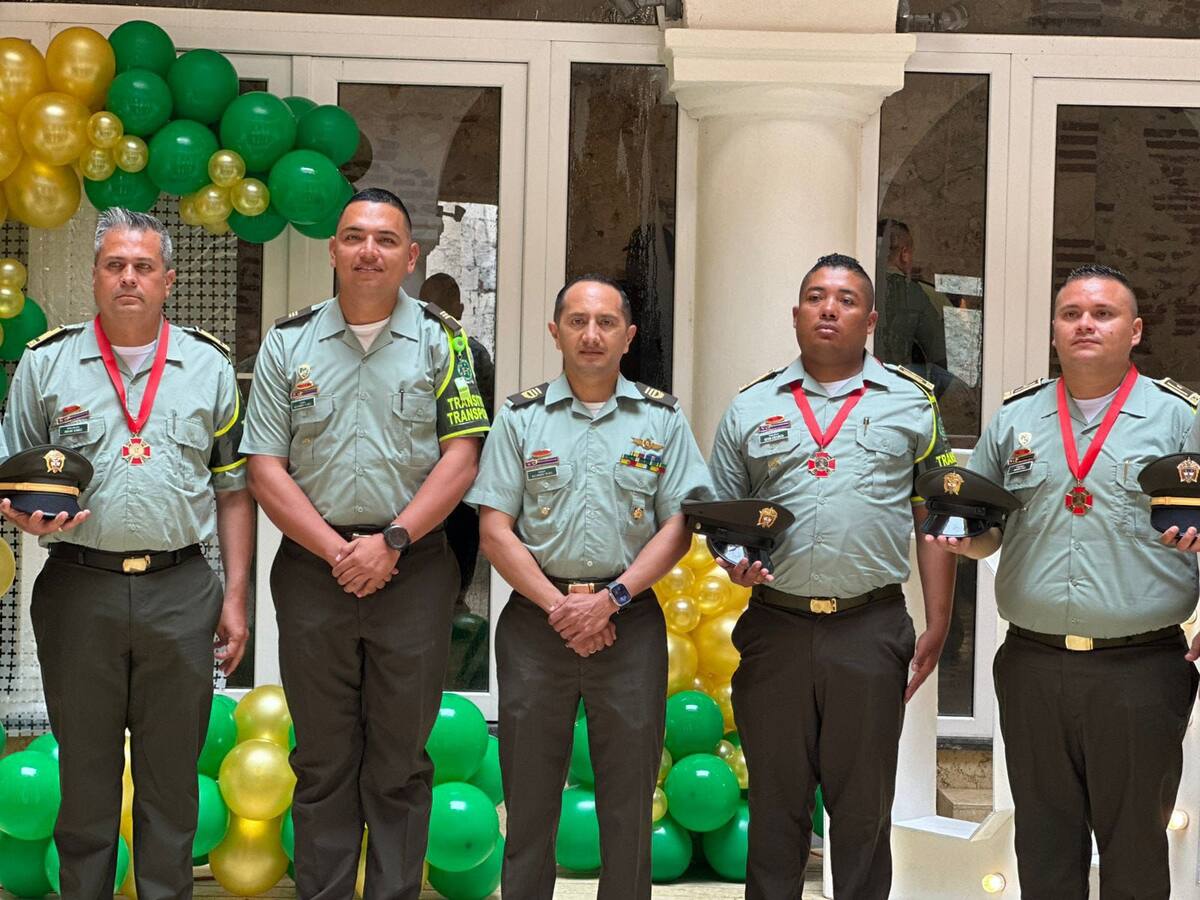 Policía celebra 70 años de la Seccional de Tránsito y Transporte en Bolívar