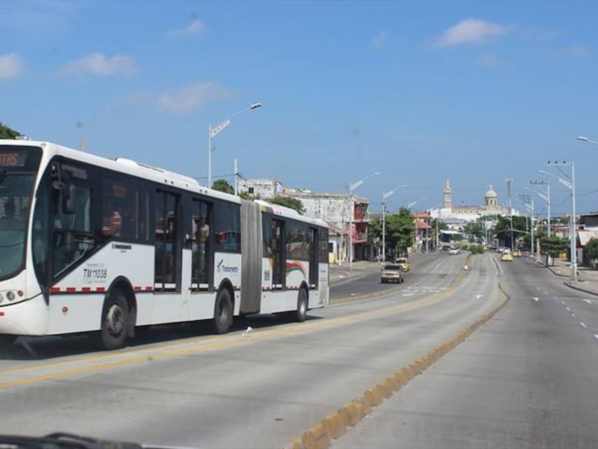 Juez desembargó los $27 mil millones girados por el Gobierno a Transmetro