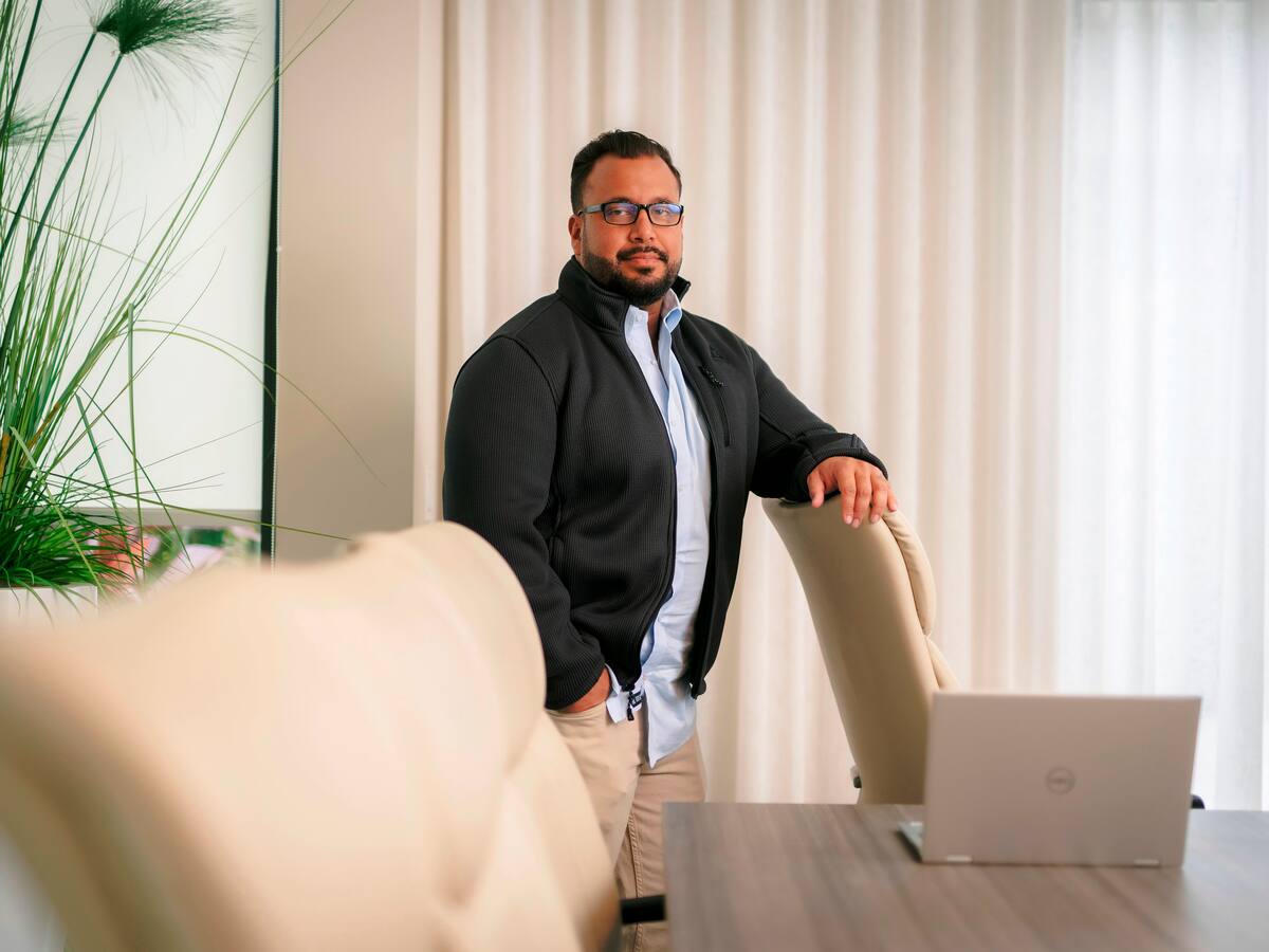 Alberto Loaiza consolida una carrera versátil en la tecnología de la información