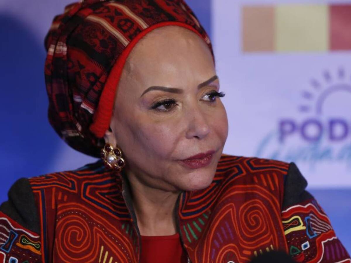 Tiquetes de avión vincularían a Piedad Córdoba con el presunto testaferro de Maduro