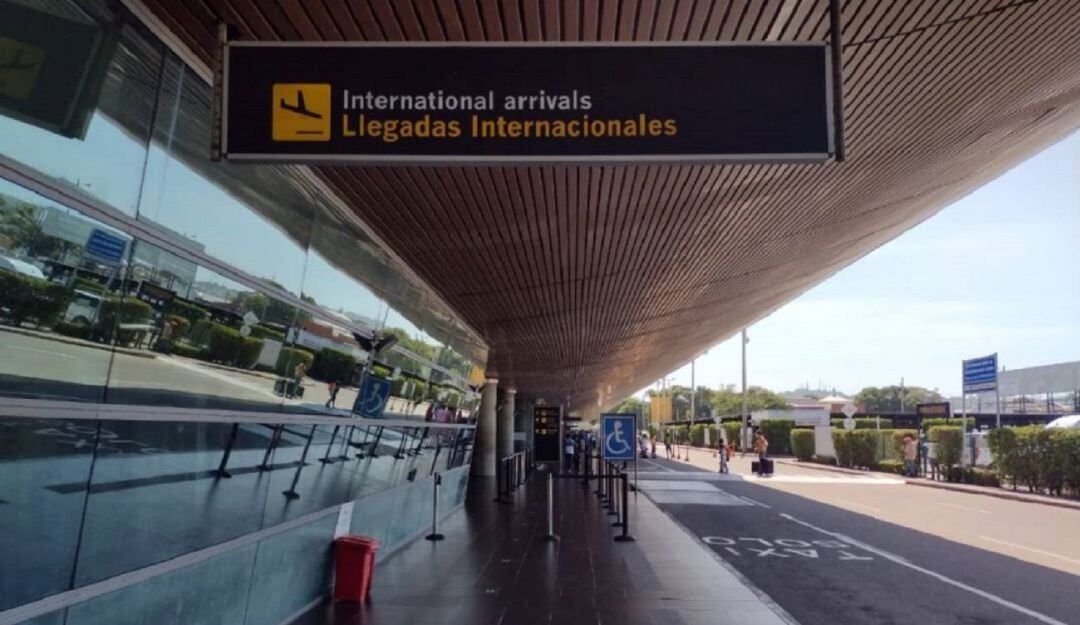 Según Migración Colombia, estas personas no contaban con la prueba PCR con diagnóstico negativo de COVID-19