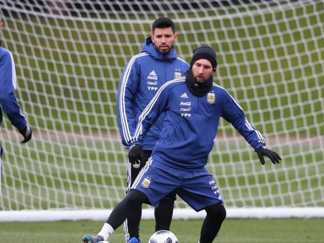 Lionel Messi anotó un golazo en el entrenamiento de Argentina