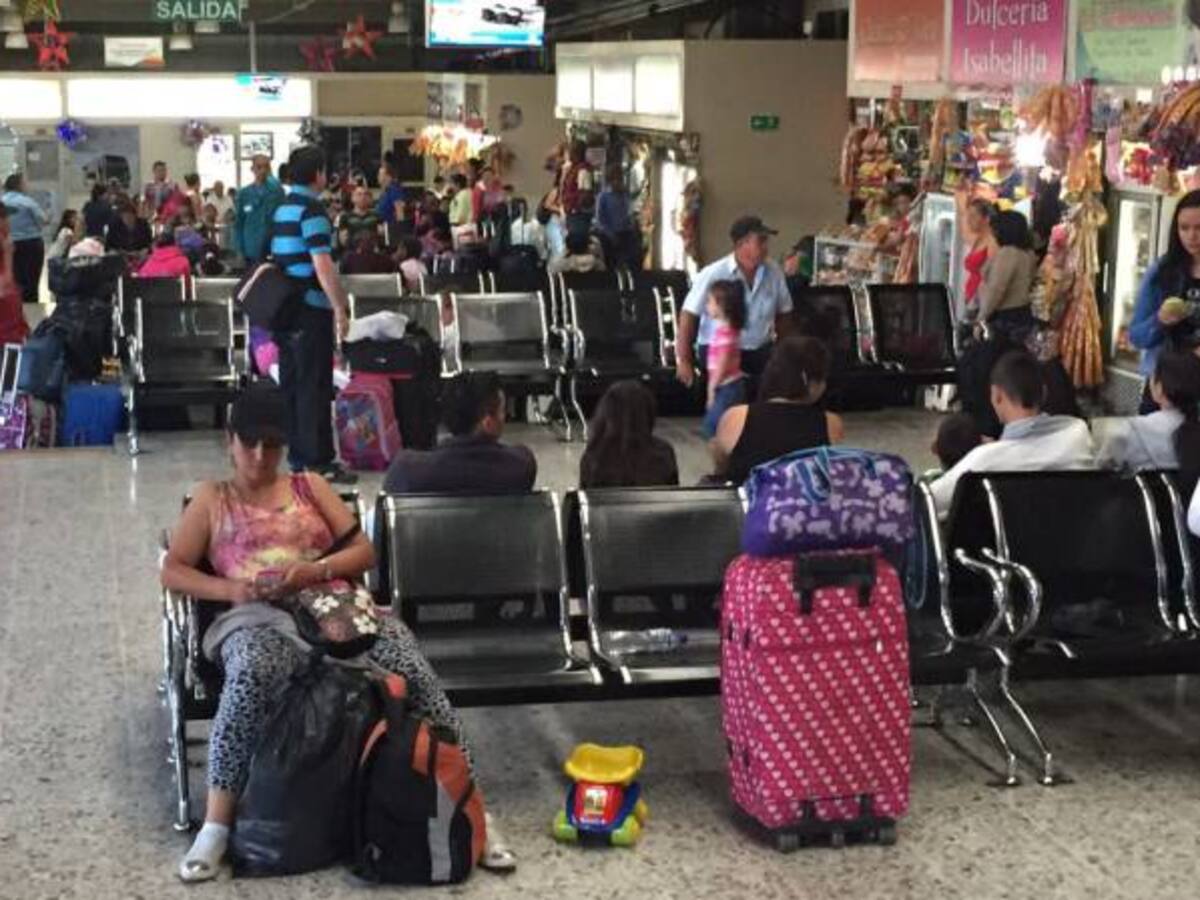 Congestión en la terminal de transportes de Pereira