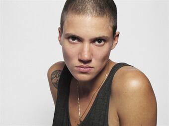 No es raro que en París la traten de "monsieur", dice Glauser. Foto: Difusión