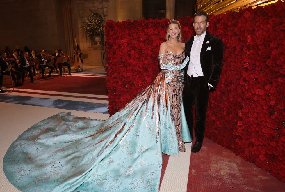 Blake Lively y Ryan Reynolds en la Met Gala 2022