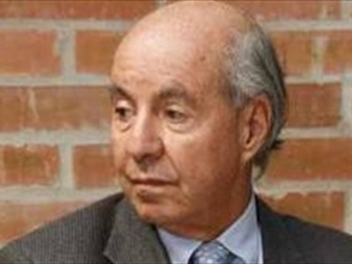 Víctor Maldonado deberá responder por estafa agravada en caso Interbolsa