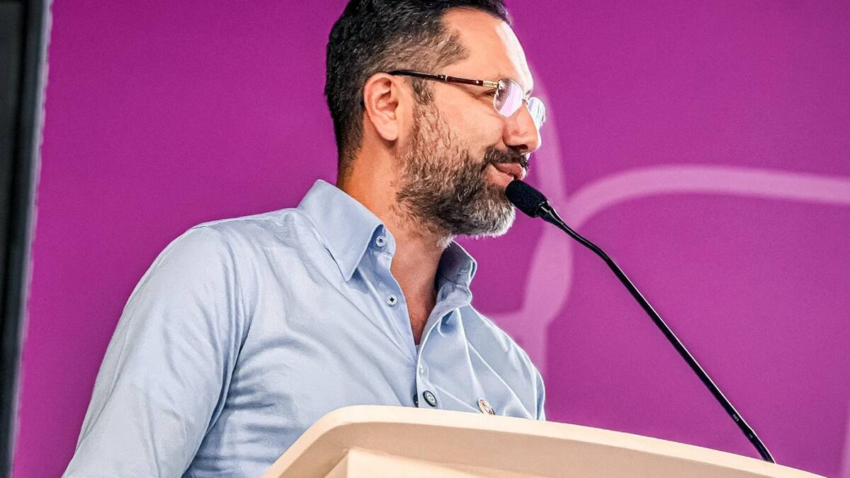 Carlos Alfaro, abogado especialista en derecho administrativo y constitucional.
