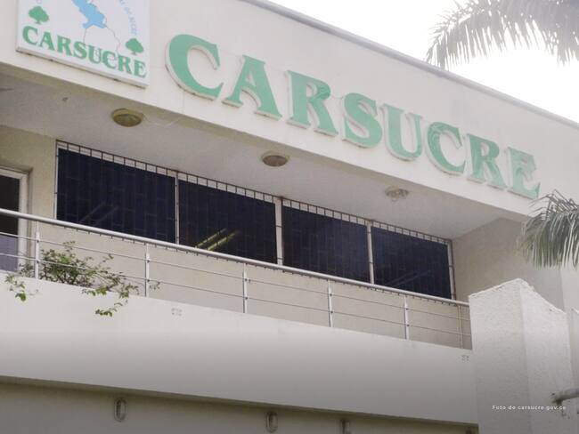 Formulan cargos a funcionario de Carsucre por presuntas solicitudes de dinero