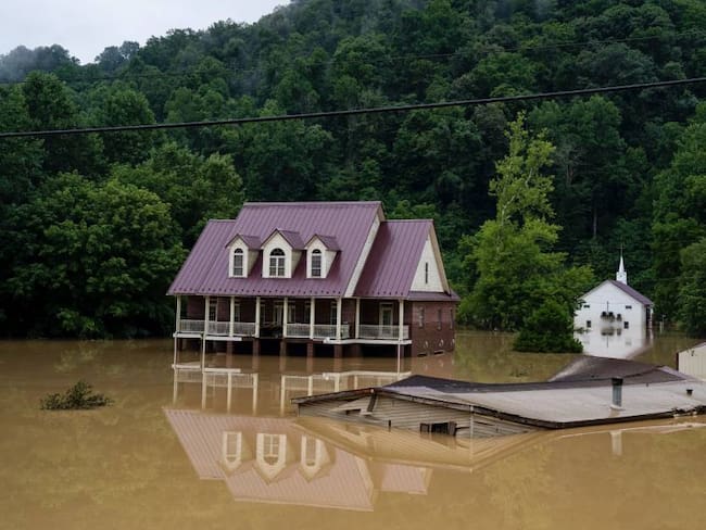 Asciende a 28 el numero de muertos por inundaciones en Kentucky, EE.UU.  Foto: Getty