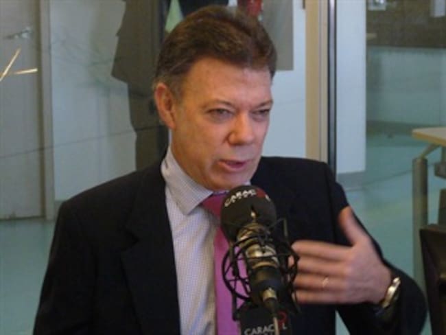 Juan Manuel Santos recibe este lunes su credencial de Presidente