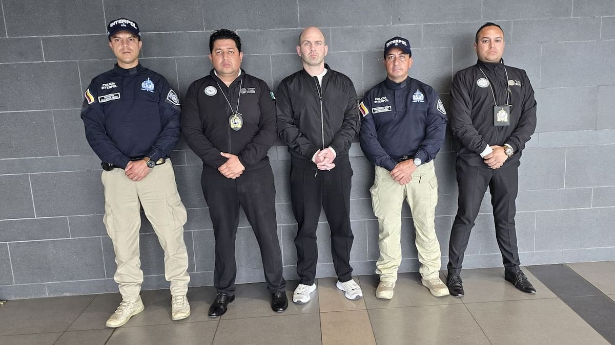 Extraditan a cubano-mexicano, que se estaba escondiendo en Medellín