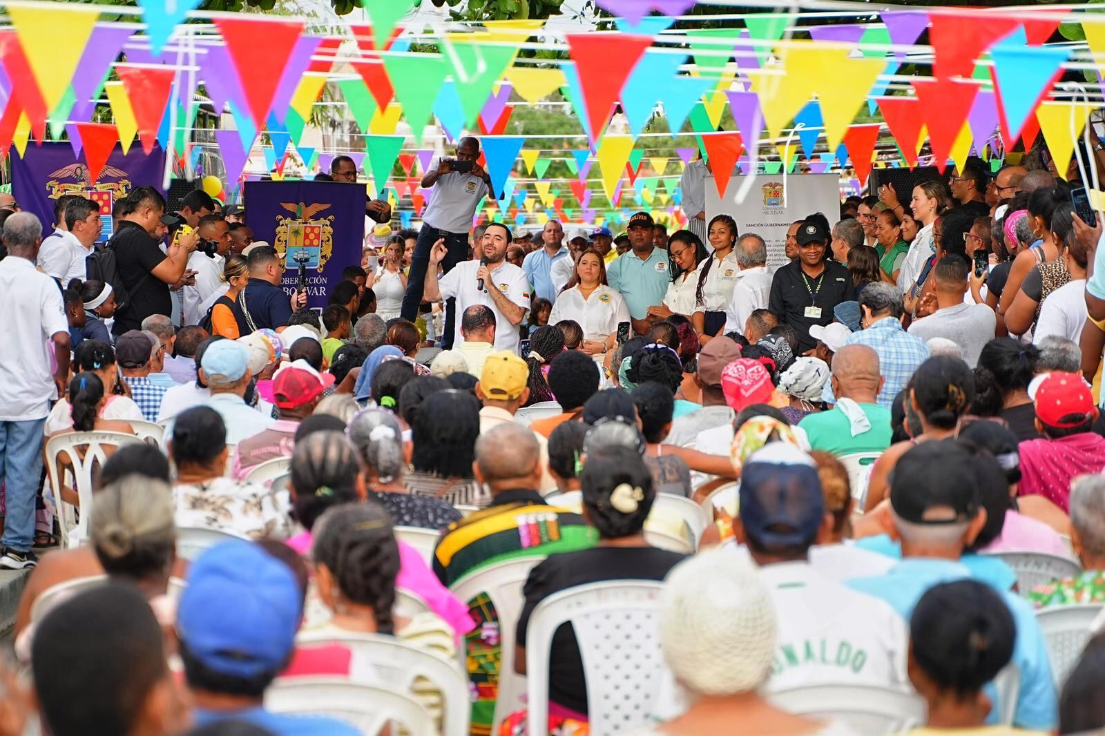 Gobernación de Bolívar cumple sueños de propiedad a 500 familias de Cartagena