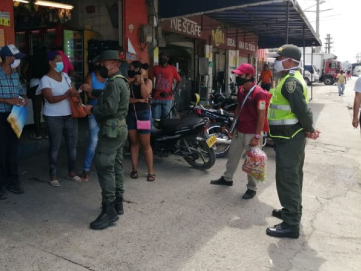 Refuerzan patrullajes en zonas comerciales para el día sin IVA en Cartagena