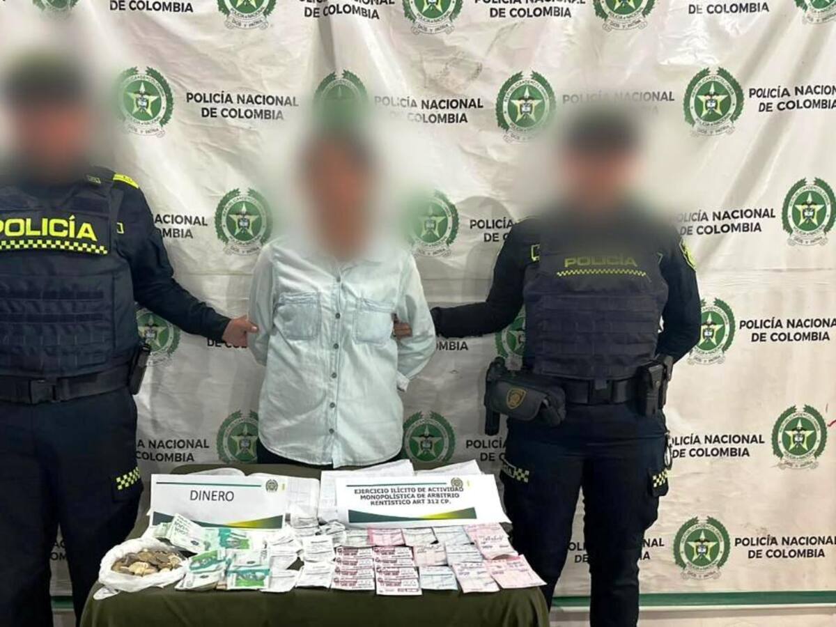 Capturan a mujer por vender chance ilegal en San Juan Nepomuceno
