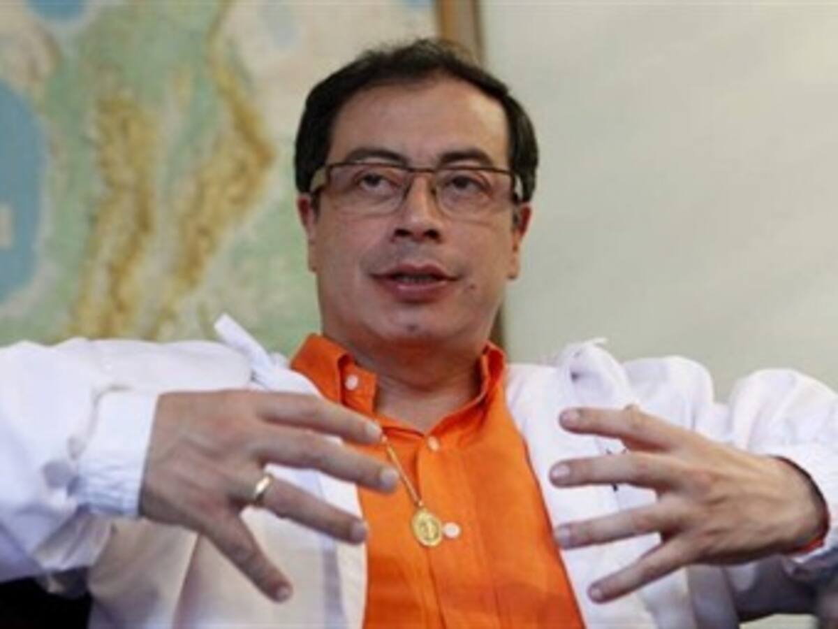 Gustavo Petro enfrenta una empinada 'curva de aprendizaje': Bloomberg
