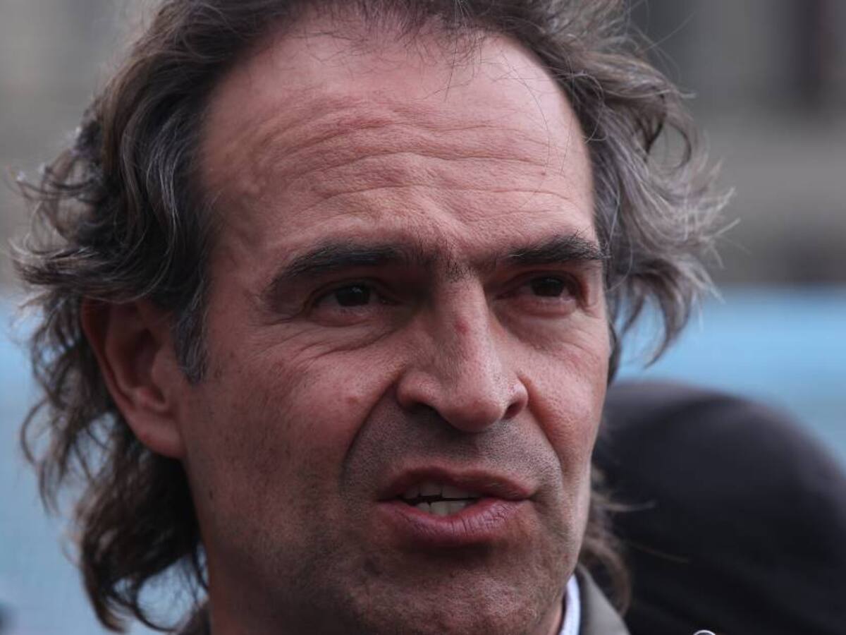 Fico: Piedad Córdoba estaría buscando votos a cambio de abolir extradición