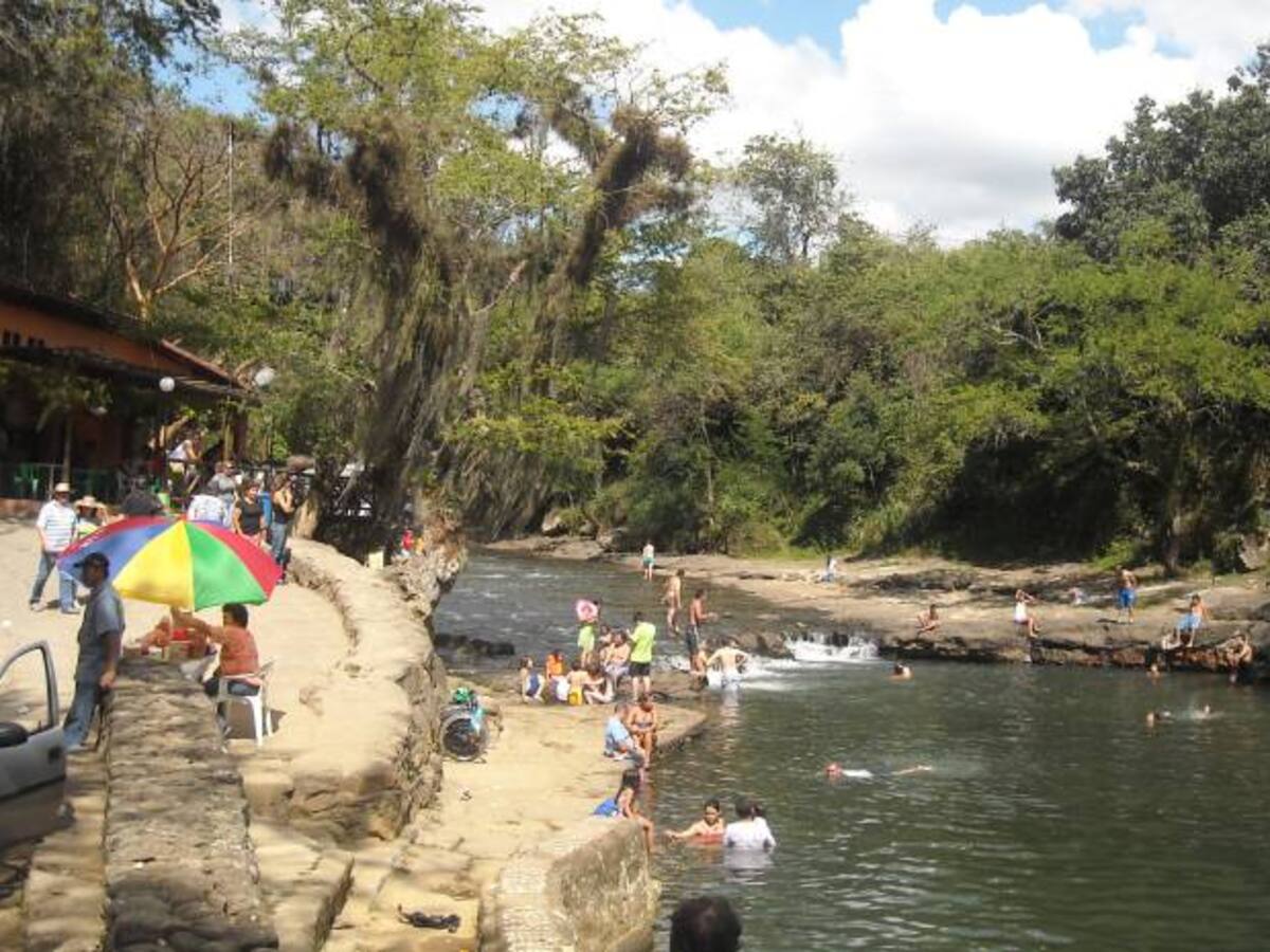 Pozo Azul fue usado para festival de camisetas mojadas con menores