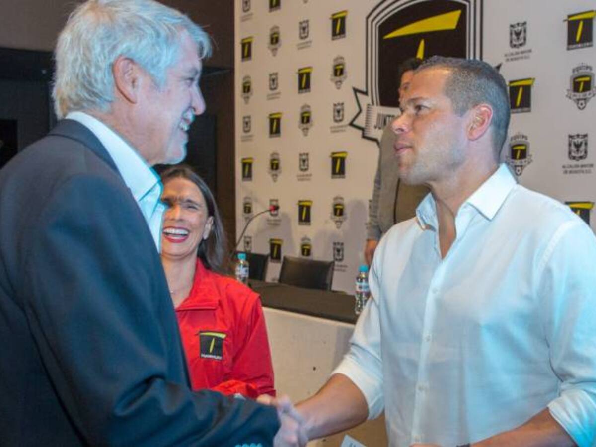 Ex arquero de la Selección Colombia buscará evitar colados en Transmilenio