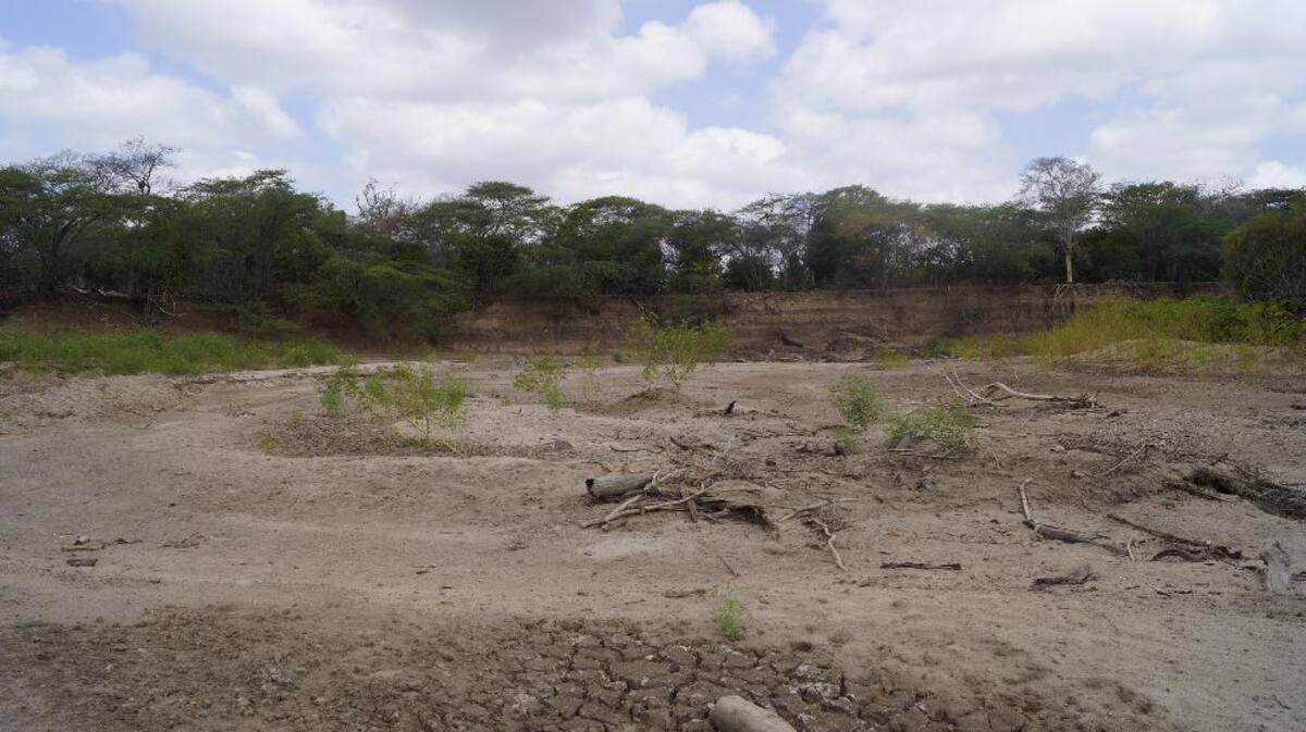 Recorrido de Caracol Radio por las zonas que aguantan sed. Fotos de Luis Enrique Rodríguez