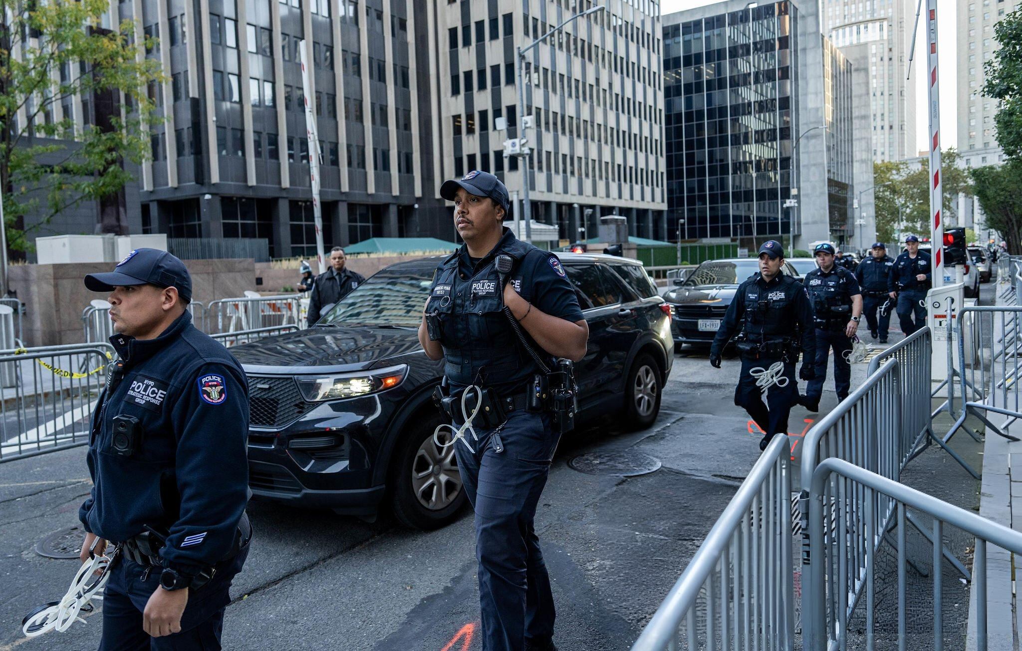 Agentes de ICE en Nueva York el 21 de octubre de 2025. FOTO: Adam Gray/Getty Images