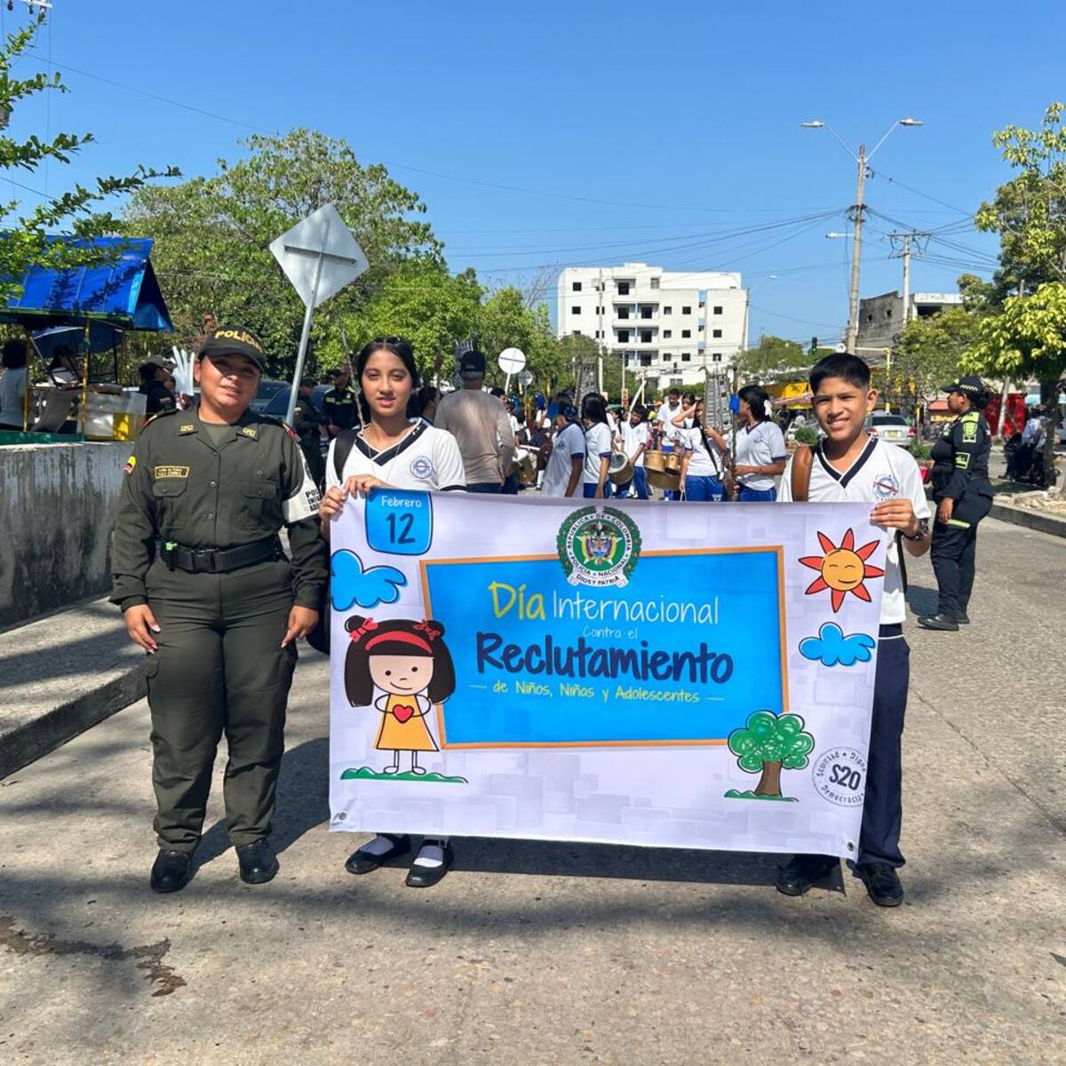 Policía Nacional realiza “Caminata por la Vida y por la Paz”