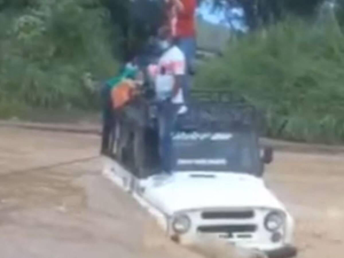 Emergencia: vehículo fue arrastrado por una quebrada en el Sur del Tolima