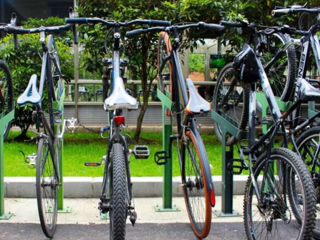 El biciparqueadero T, ingeniosa solución para parquear bicicletas