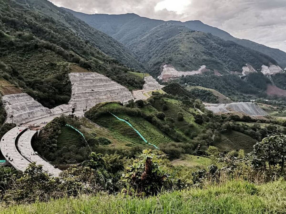 Gobernación pide a ANI construir un túnel para no cerrar la vía Caldas-Amagá