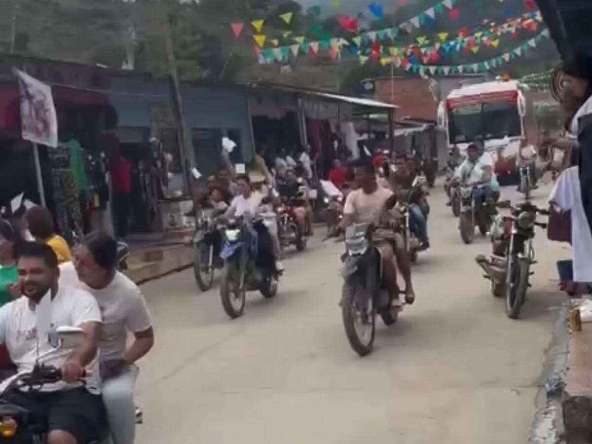 Tras 43 días, se restablece el transporte público en el Catatumbo