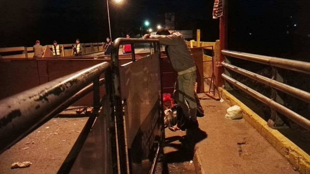 Este es el paso peatonal cuyo cierre se prlolongó por desición del gobierno Maduro