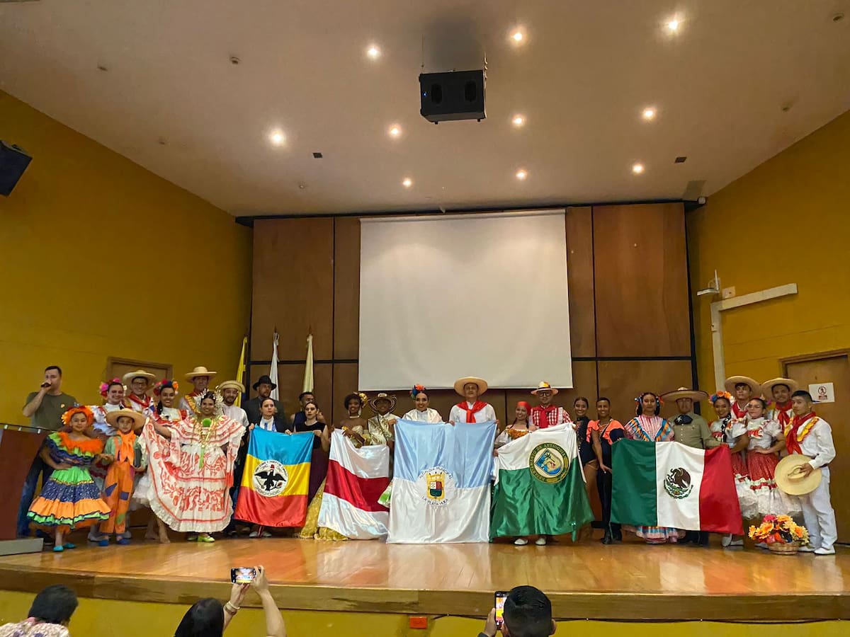 VI Festival Internacional de Danzas “Elicia Charry de Montilla”, en Santa María -Huila