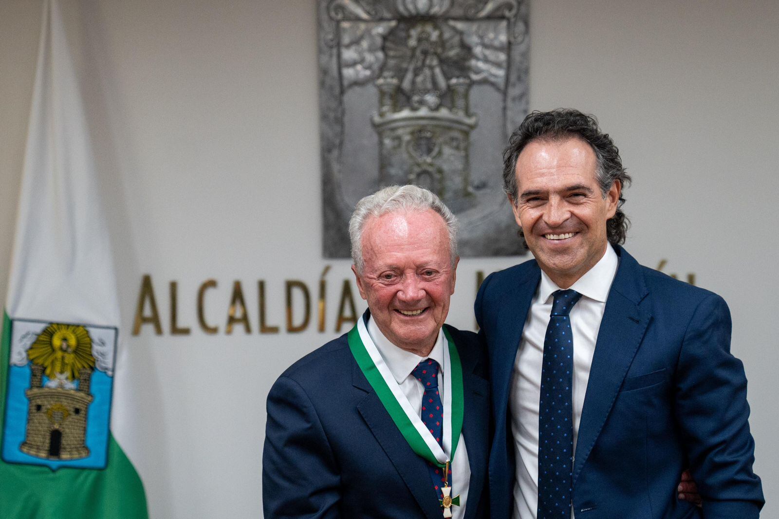 Arturo Calle y Federico Gutiérrez. Foto: Alcaldía de Medellín.