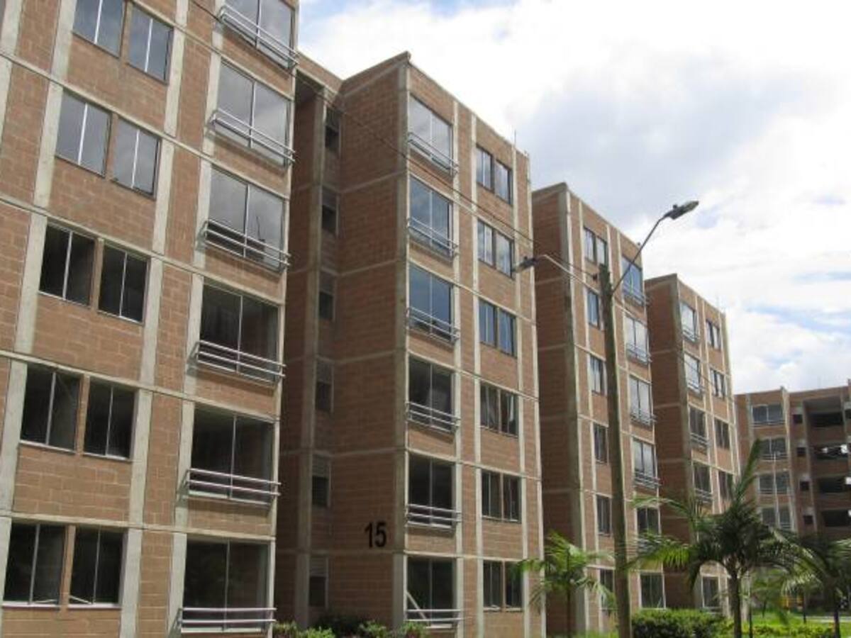 Para incrementar vivienda en Bogotá el reto es la habilitación de suelos
