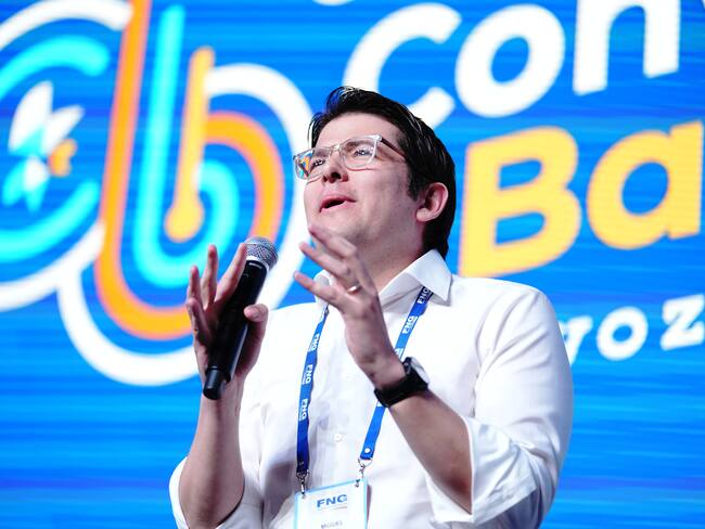 En Cartagena se cumple la tradicional Convención de Asobancaria, en donde se realizó la cumbre de candidatos presidenciales. En la foto Miguel Uribe (Colprensa-Asobancaria).