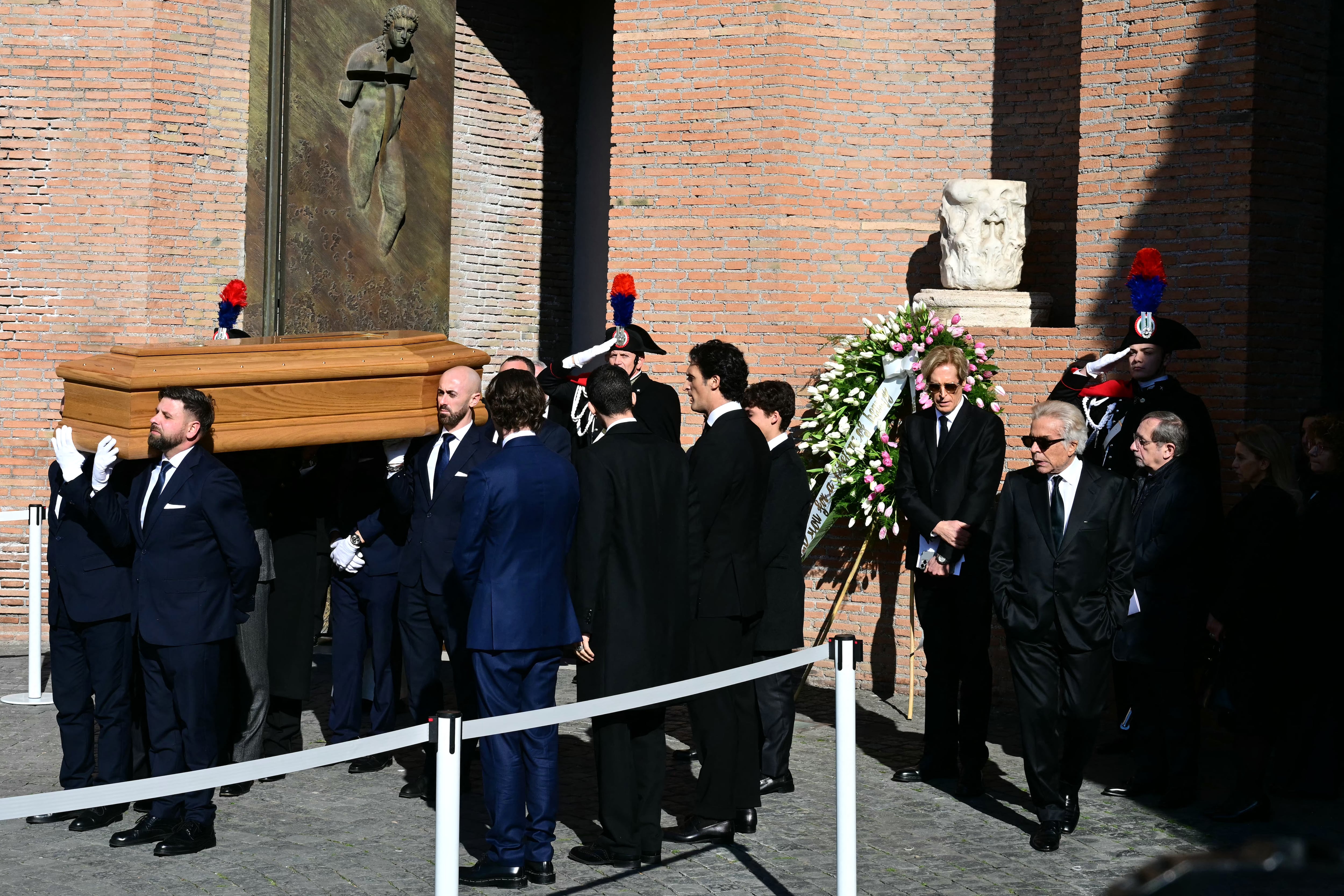 Funeral del diseñador Valentino. Foto: Stefano RELLANDINI / AFP