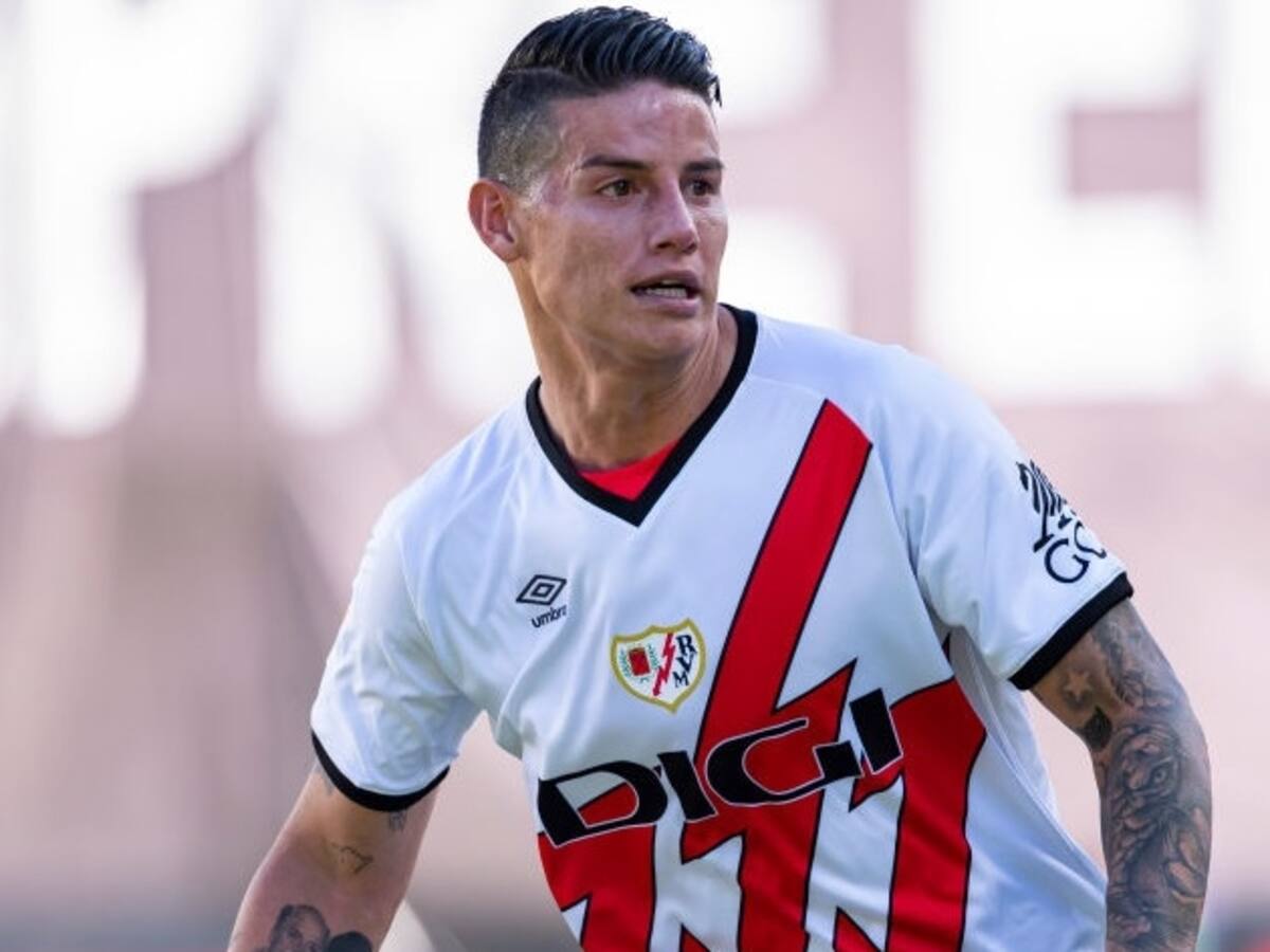 Compañero de James Rodríguez desmiente tensiones con DT de Rayo Vallecano: ¿Qué dijo?