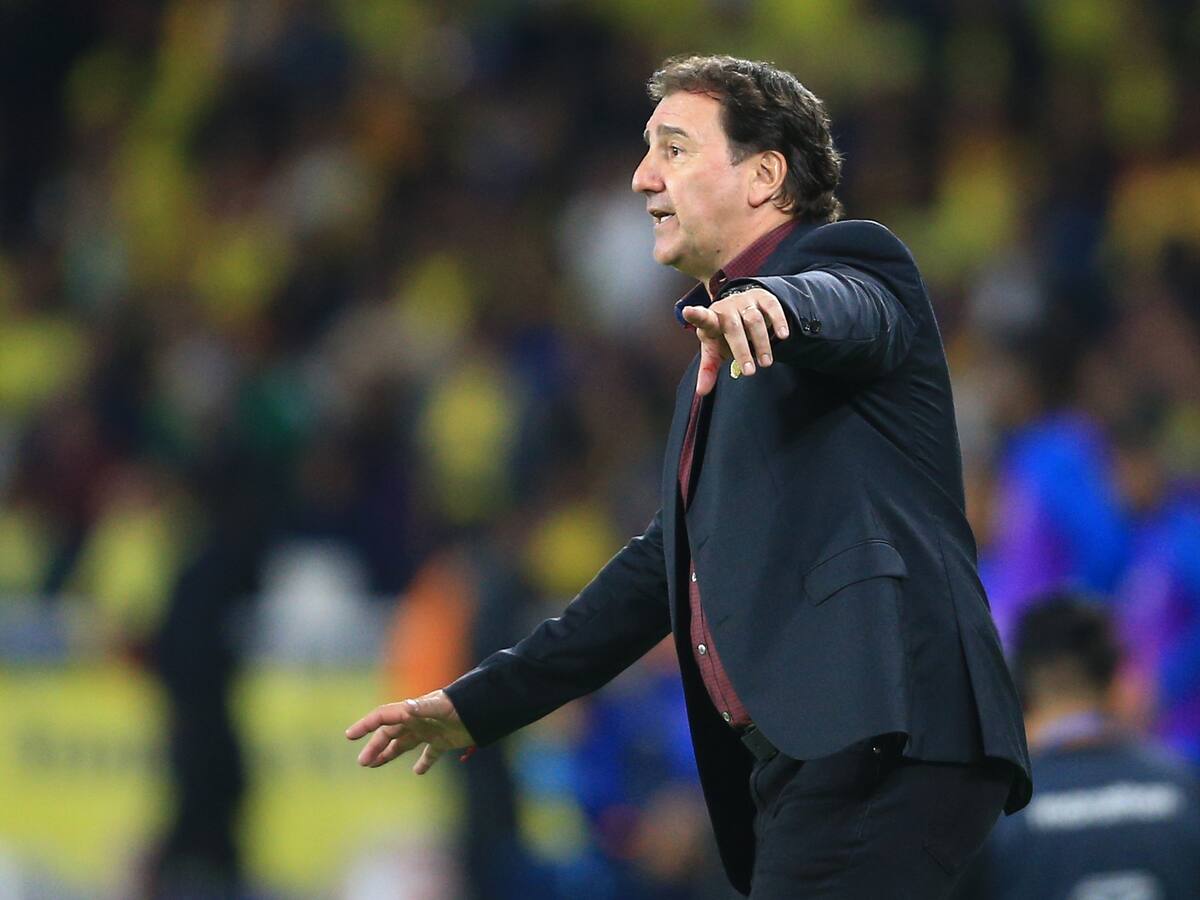 Néstor Lorenzo enalteció el trabajo de James Rodríguez en doble jornada de Eliminatorias