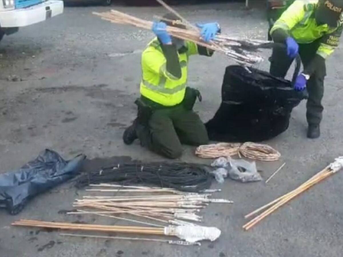 Incautan 7.000 gramos de artefactos pirotécnicos en vías de Caldas