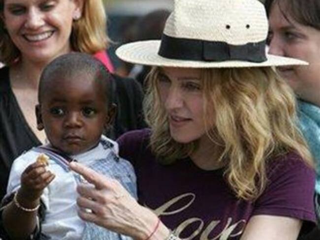 Un tribunal de Malawi niega a la cantante Madonna la adopción por haberse divorciado