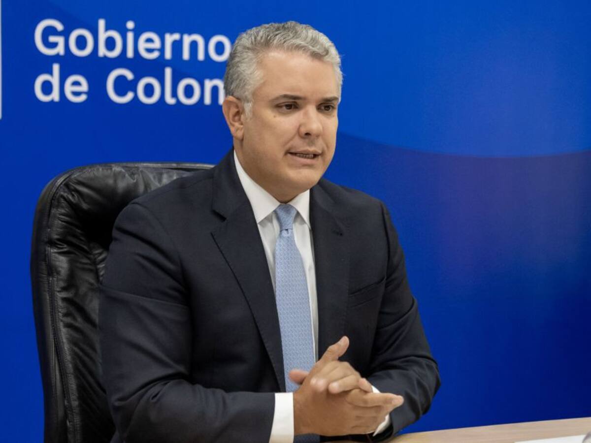 Mayoría de mencionados en proyecto de alargar periodo no están de acuerdo