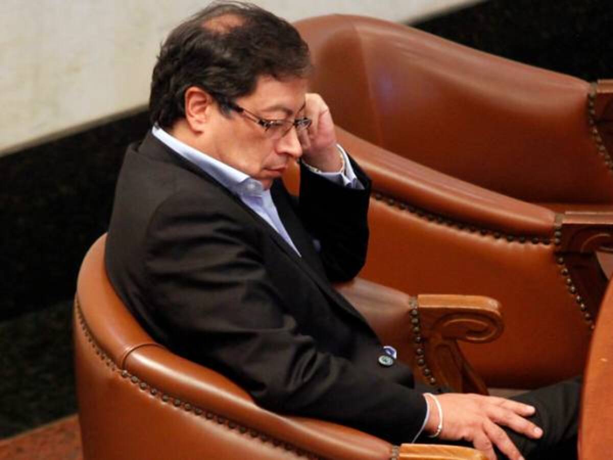 Nueva sanción de la Procuraduría contra Gustavo Petro