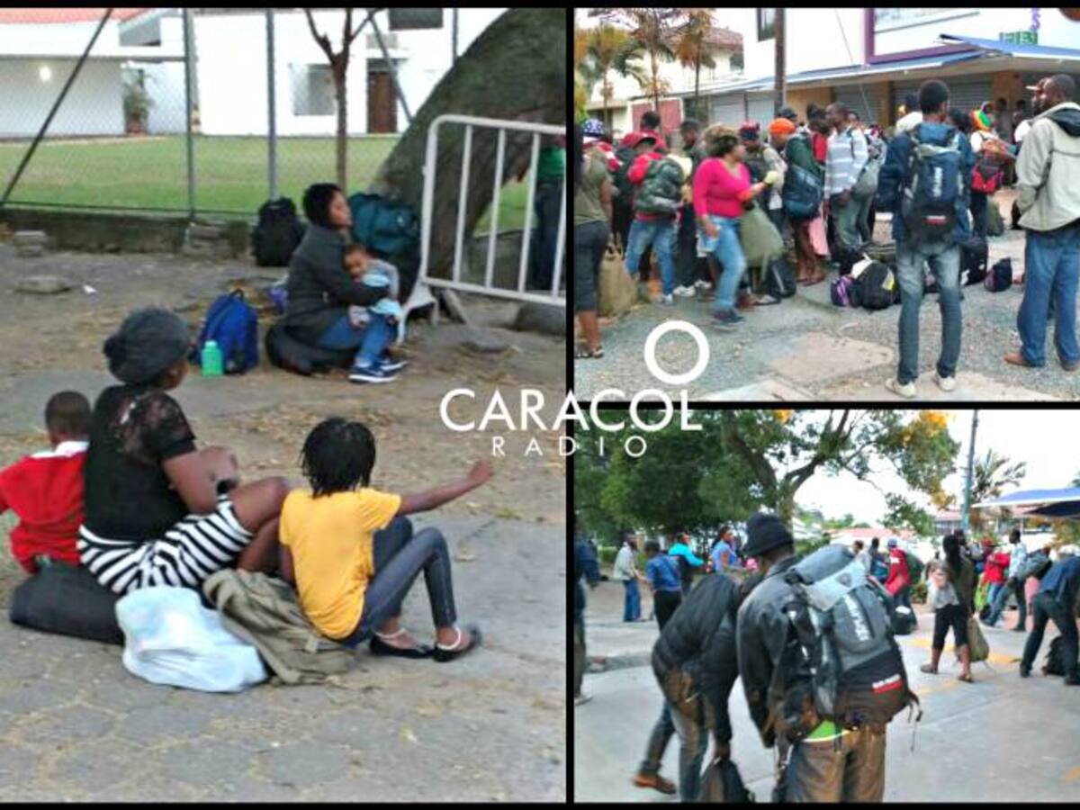 Centenares de haitianos reclaman en Cali a Migración Colombia permiso para viajar a Panamá